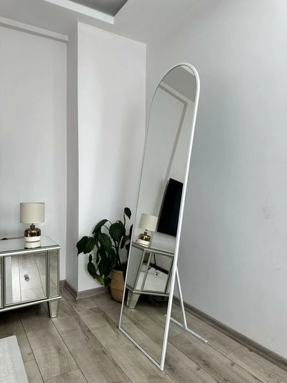 Ovaler Standspiegel in 3 Farben | 180×50 cm