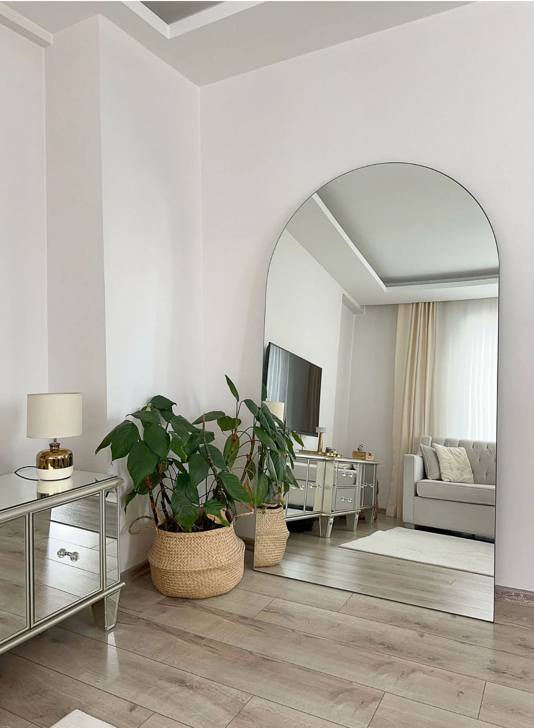 Rahmenloser Spiegel oval mit Standfuß | 180x100 cm