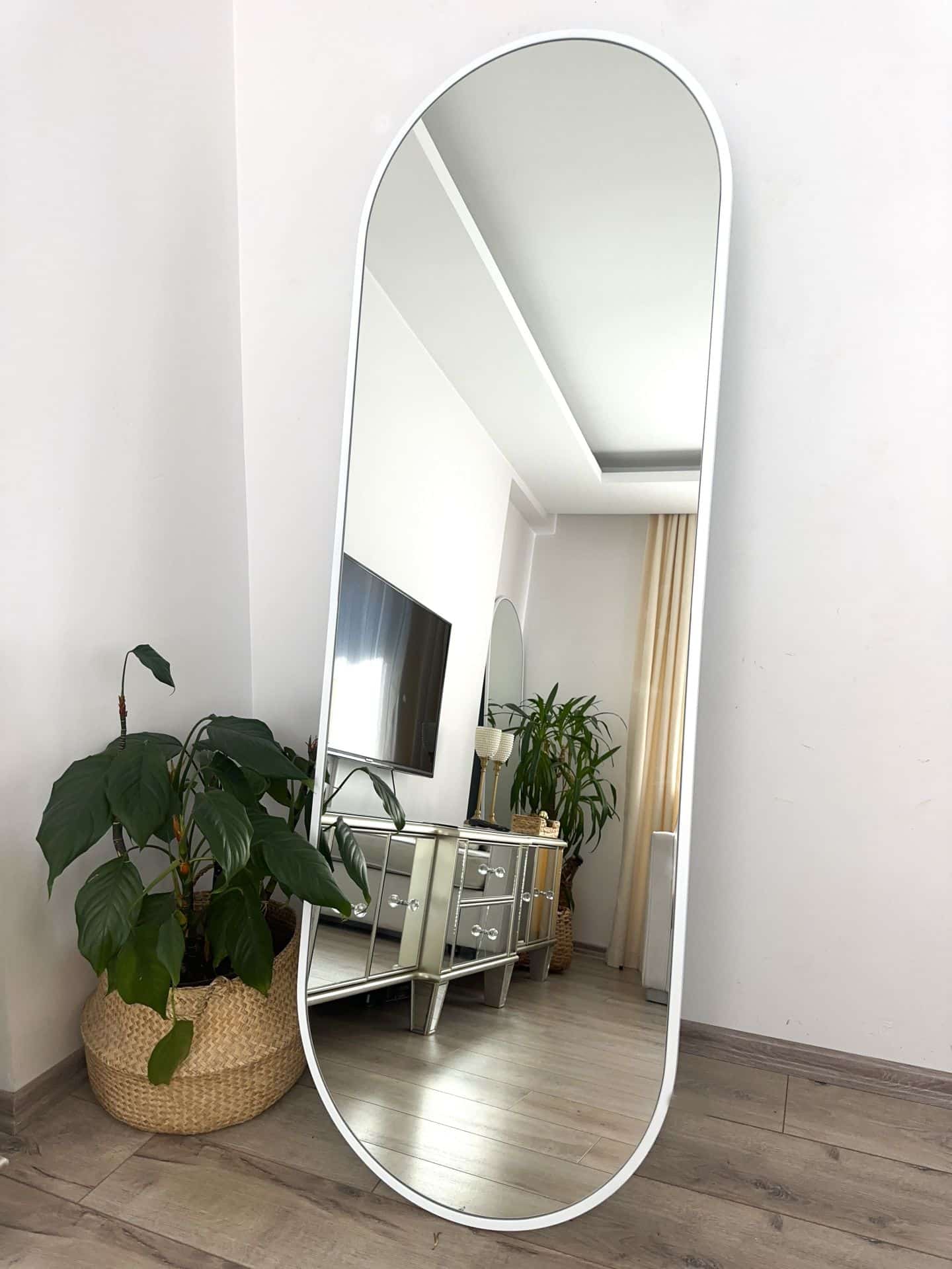 Ellipse Standspiegel in 3 Farben | 180×60 cm