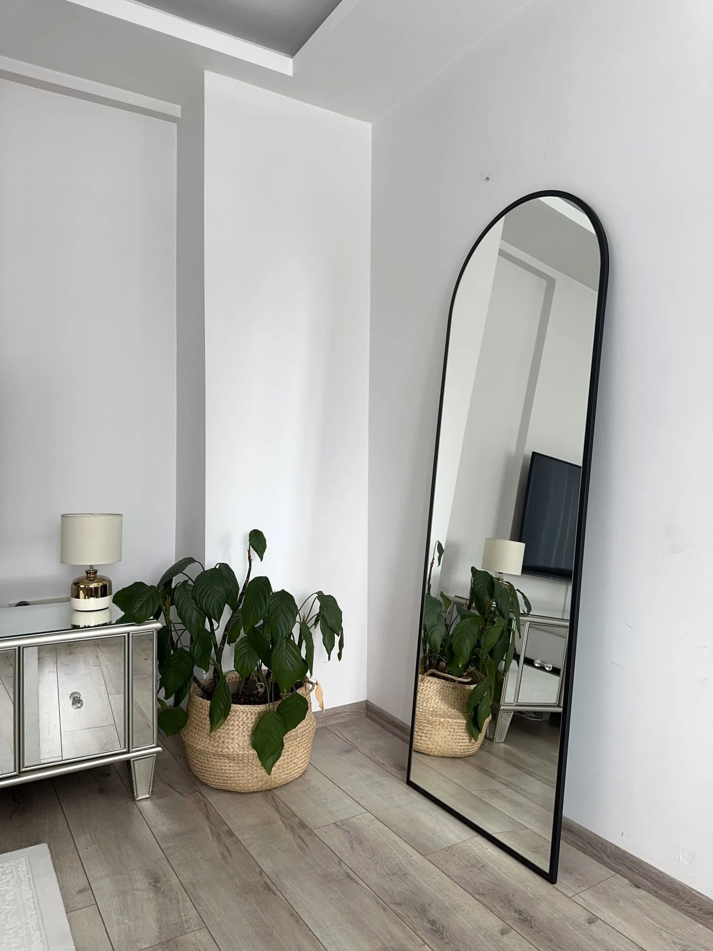 Ovaler Standspiegel | 180×70 cm | Gold & Schwarz