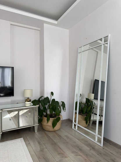 Dekorativer Spiegel in 3 Farben | 180×80 cm